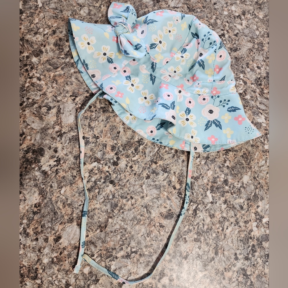 Baby Sunhat size 6-12m